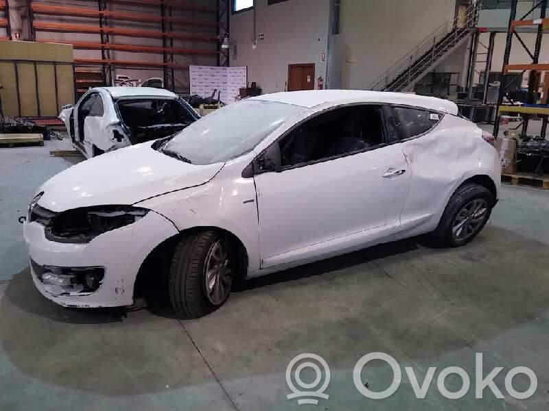 Megane III Megane  8200074008