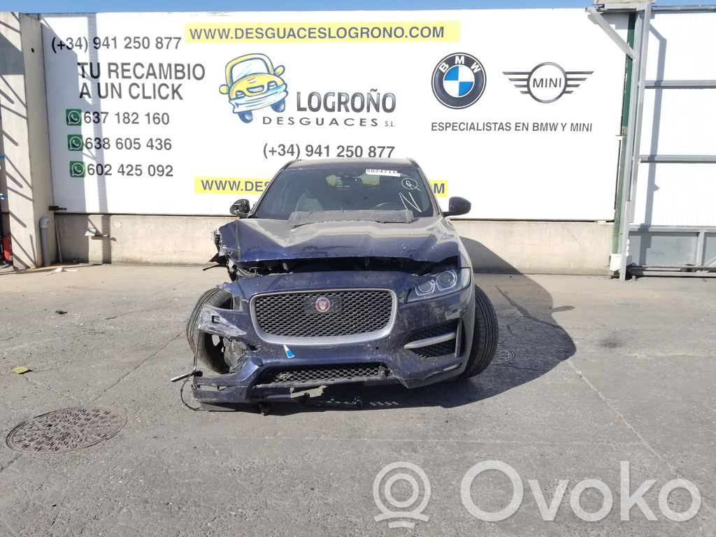 F-Pace F-Pace  C2D23644