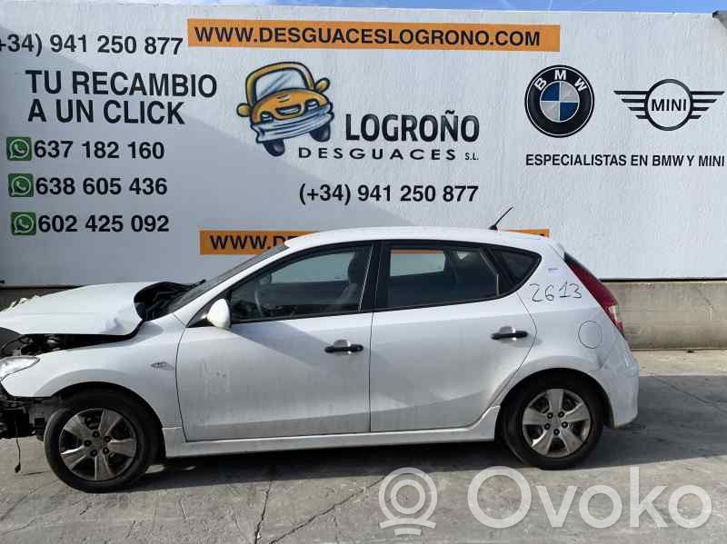 i30 i30  391142A412