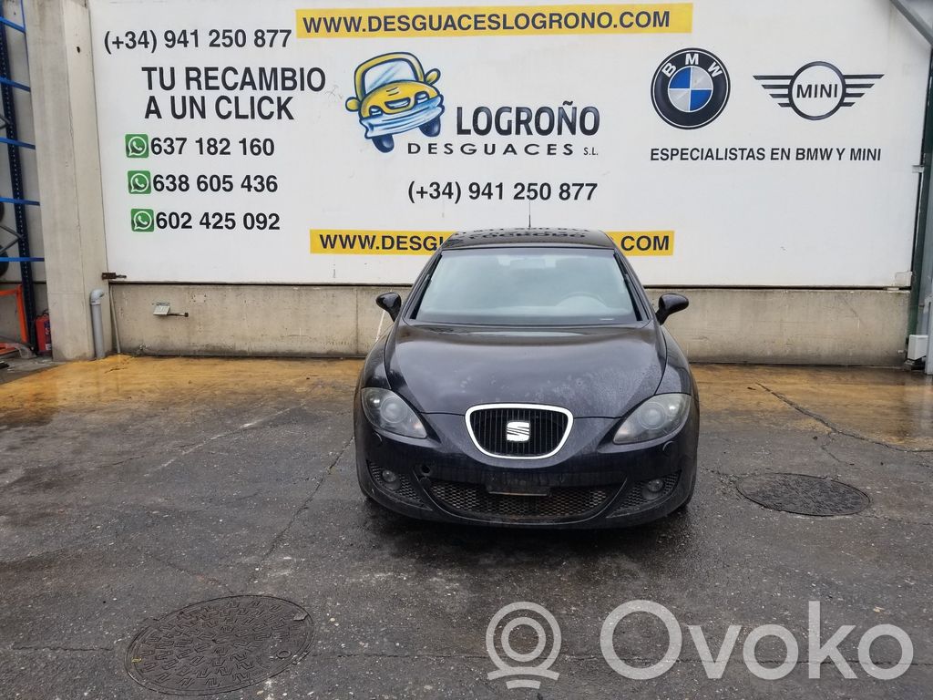 Leon (1P) Leon  5P0857552F