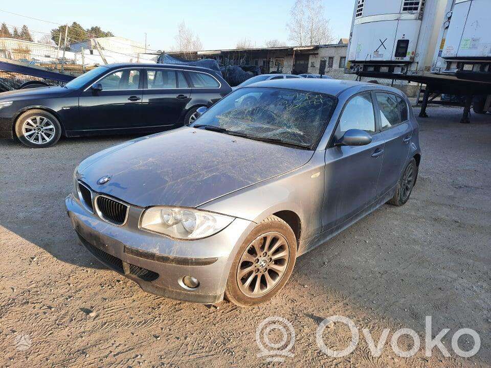 1 E81 E87 Series 1  7147401