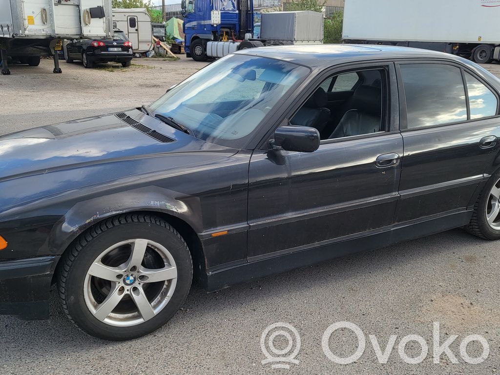 7 E38 Series 7  8368577
