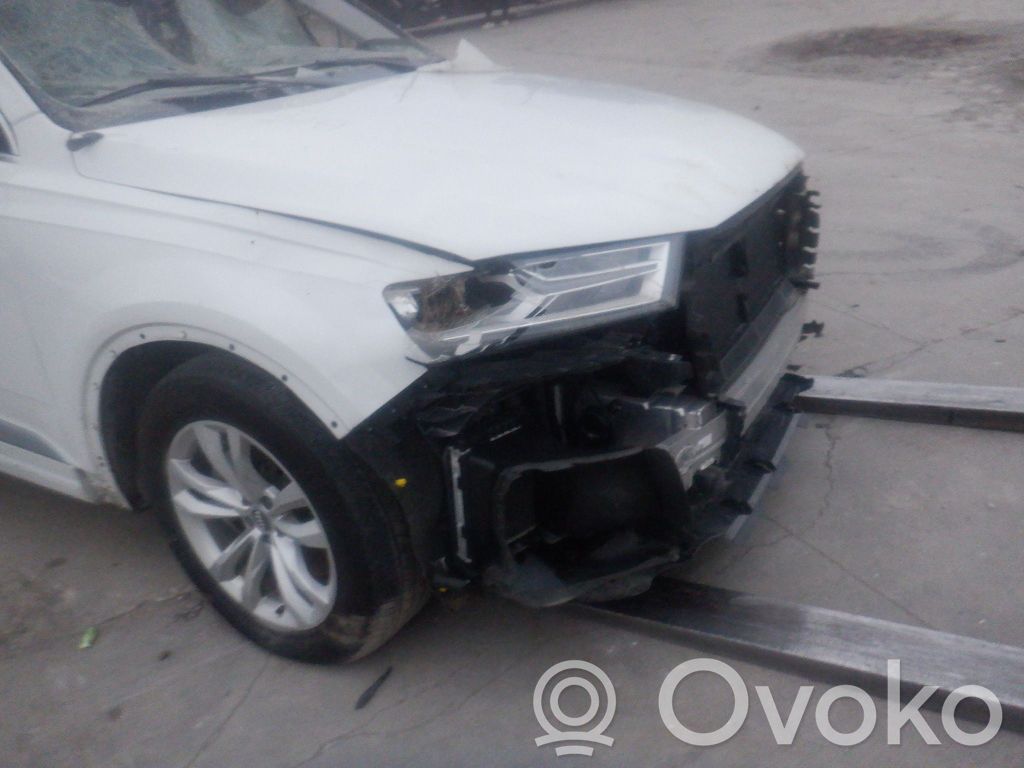 Q7 4M Q7  06H121601P