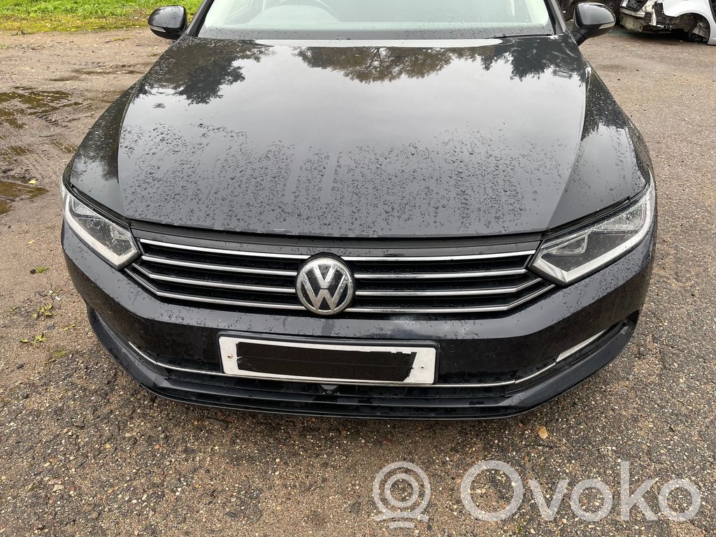 PASSAT B8 Passat  5Q0937629C