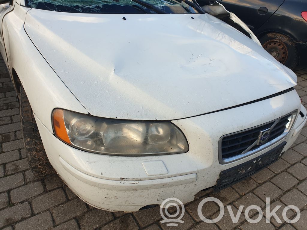 S60 S60  326C82