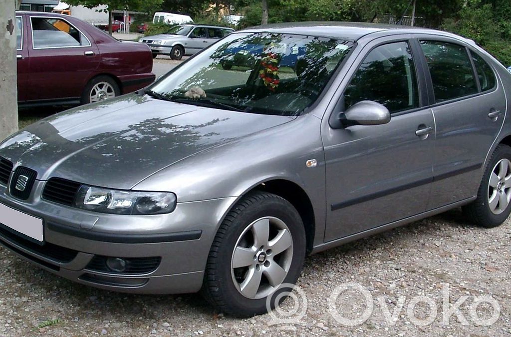 Leon (1M) Leon  038103475Q