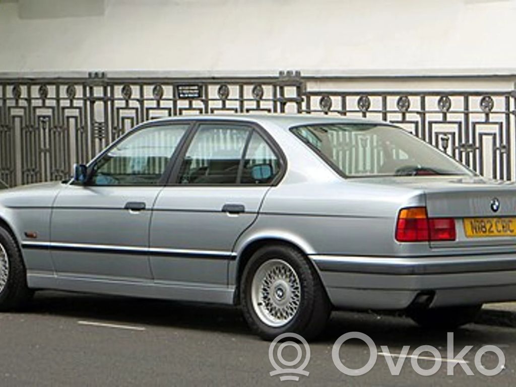 5 E34 Series 5  084441501