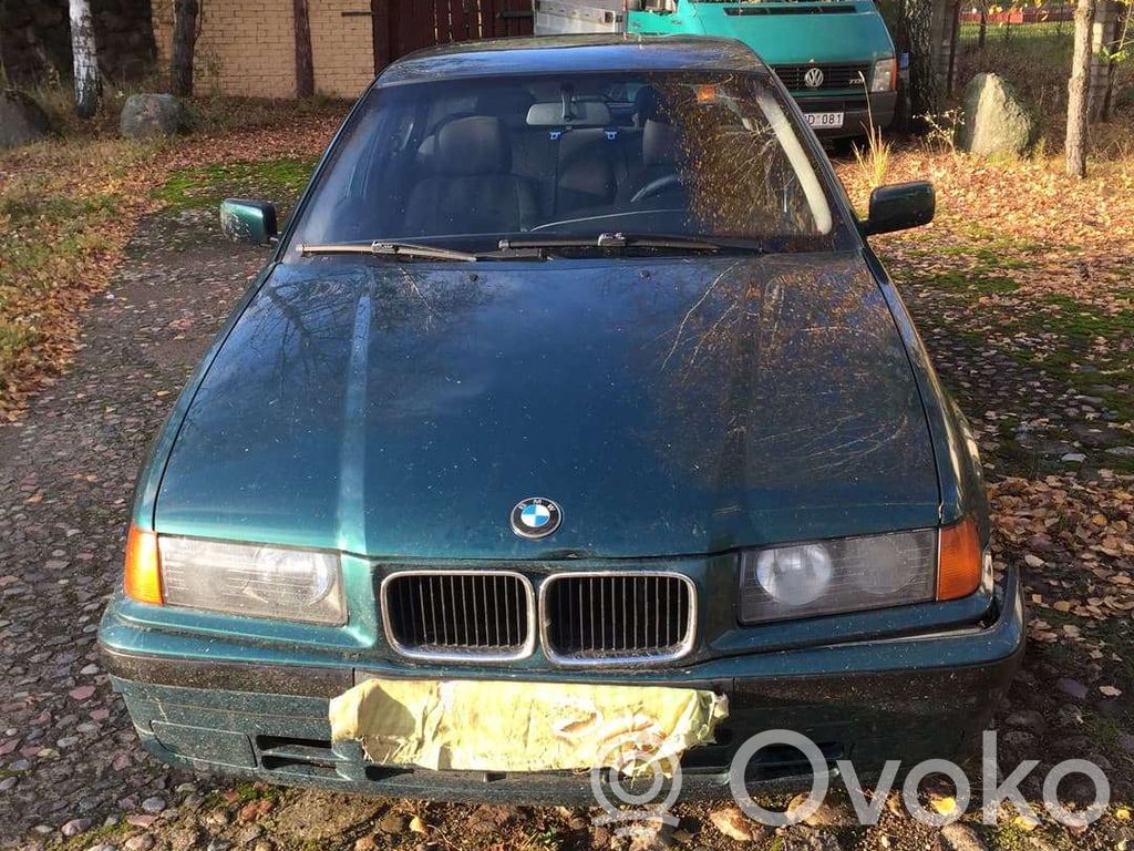 3 E36 Series 3  2246040