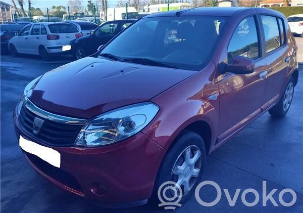 Sandero Sandero, Sandero Stepway  D4F732