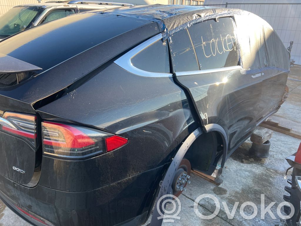 Model X Tesla Model X