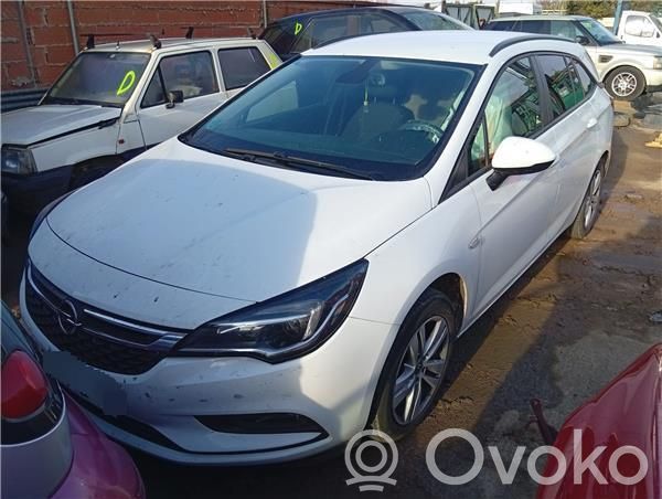 Astra J Astra  39120571