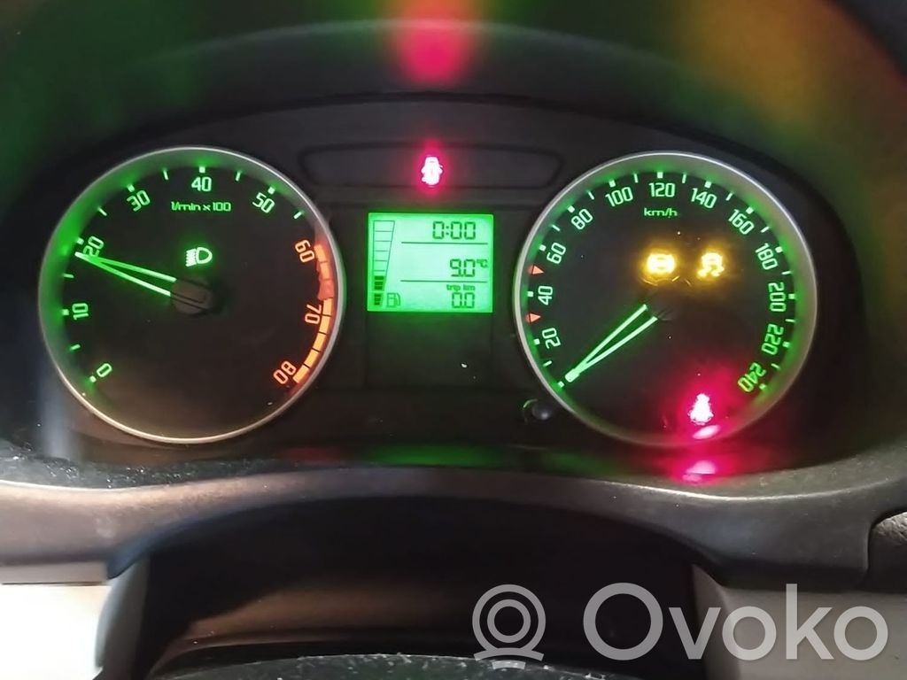 Fabia Mk2 (5J) Fabia  03E906023B