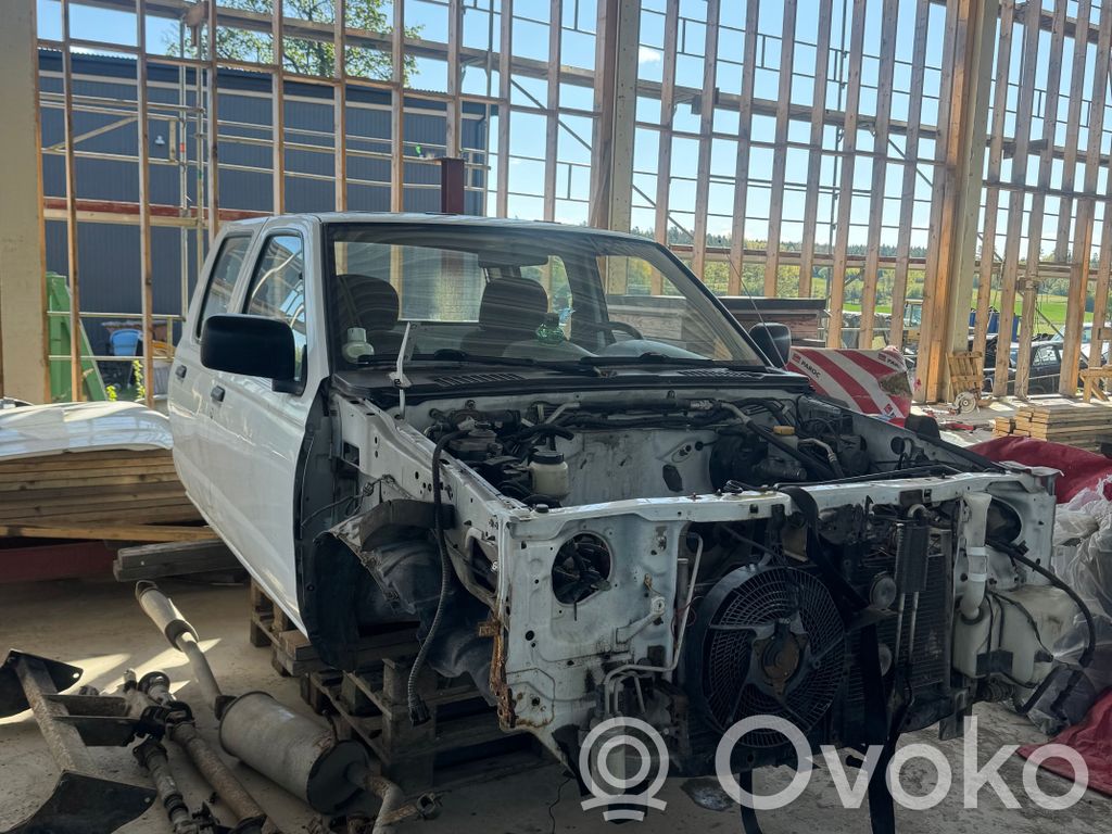 Navara D22 Navara  YD25