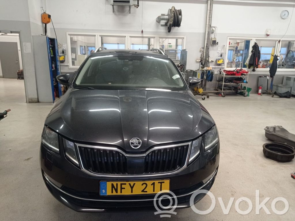 Octavia Mk3 (5E) Octavia  5Q1971111CK