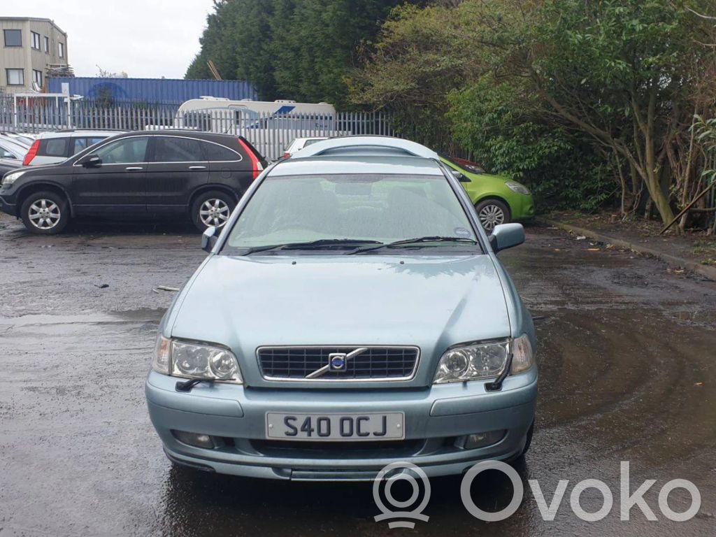 S40, V40 S40, V40  S118245022A
