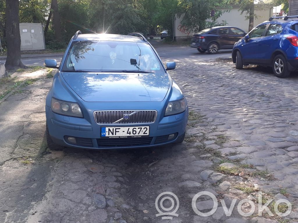 V50 V50  65884