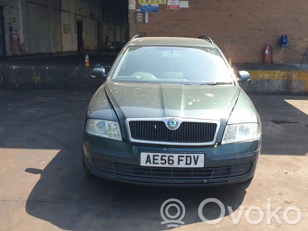 Octavia Mk2 (1Z) Octavia  1Z0035161C