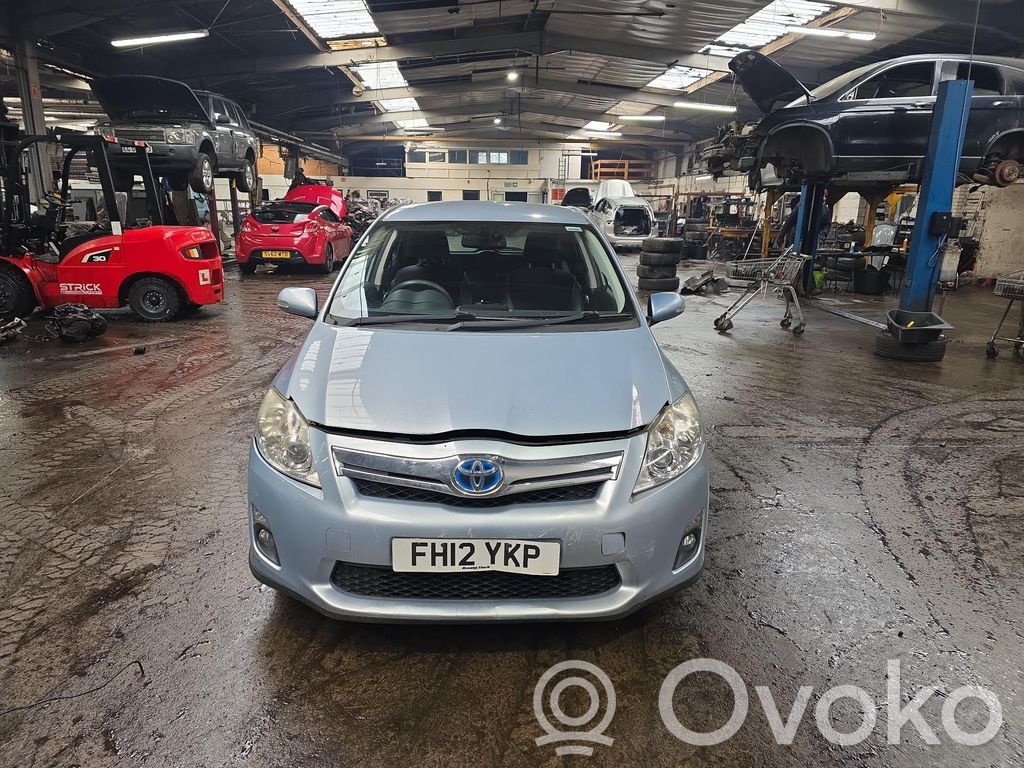 Auris 150 Auris  8965002630