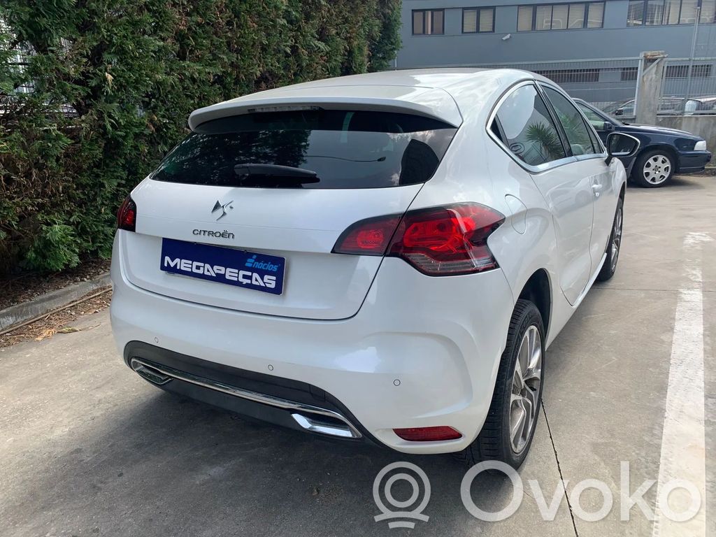 DS4 DS4