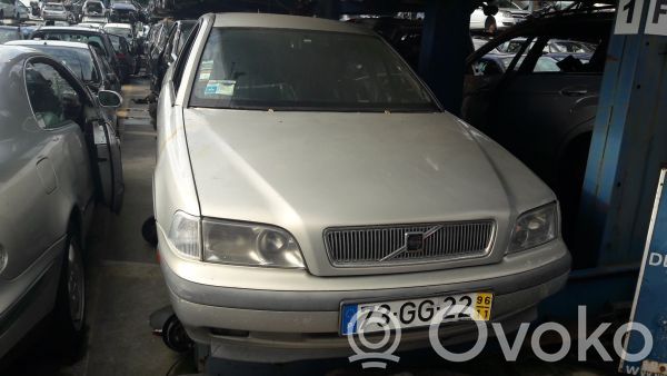 S40, V40 S40, V40