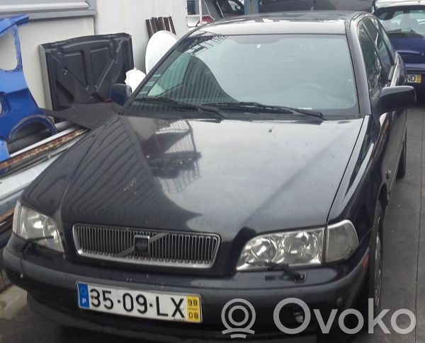 S40, V40 S40, V40