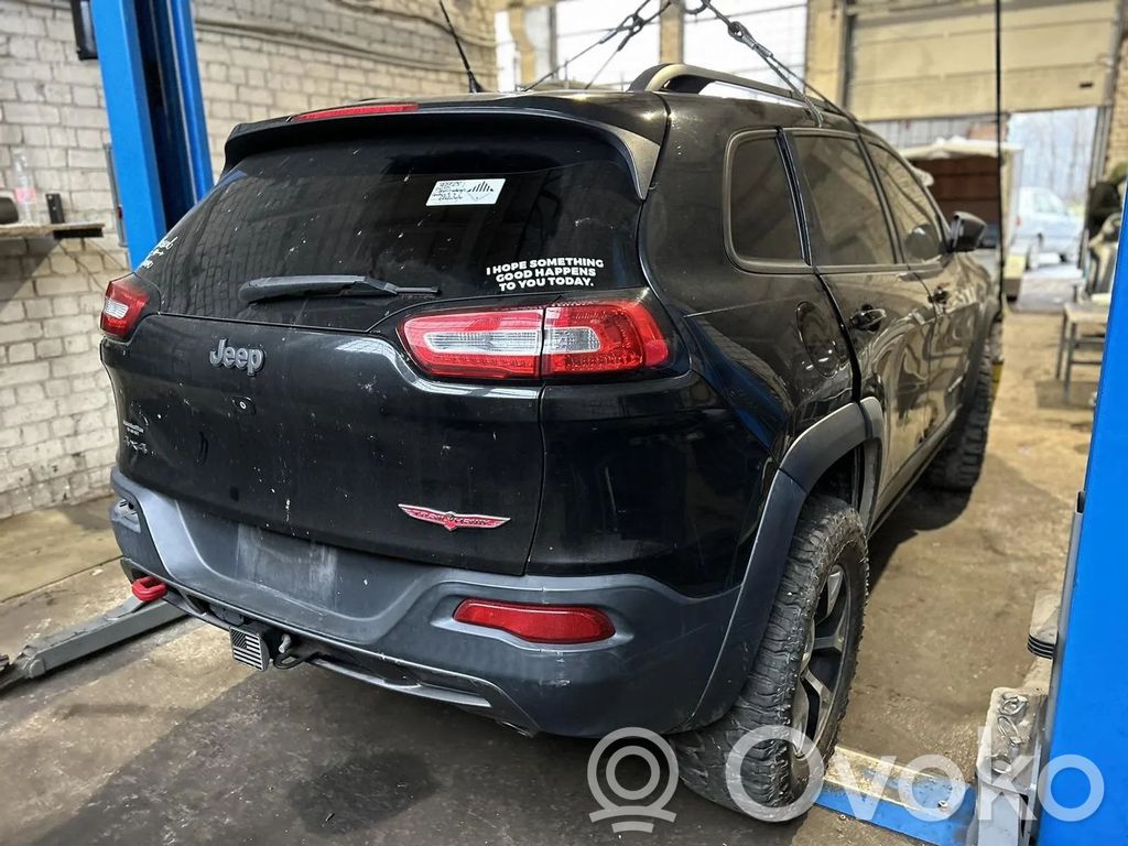 Cherokee Cherokee  68161414AA