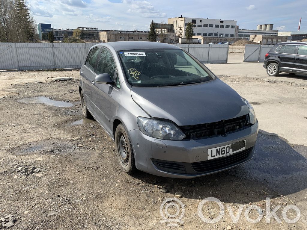 Golf Plus Golf  5M2927123