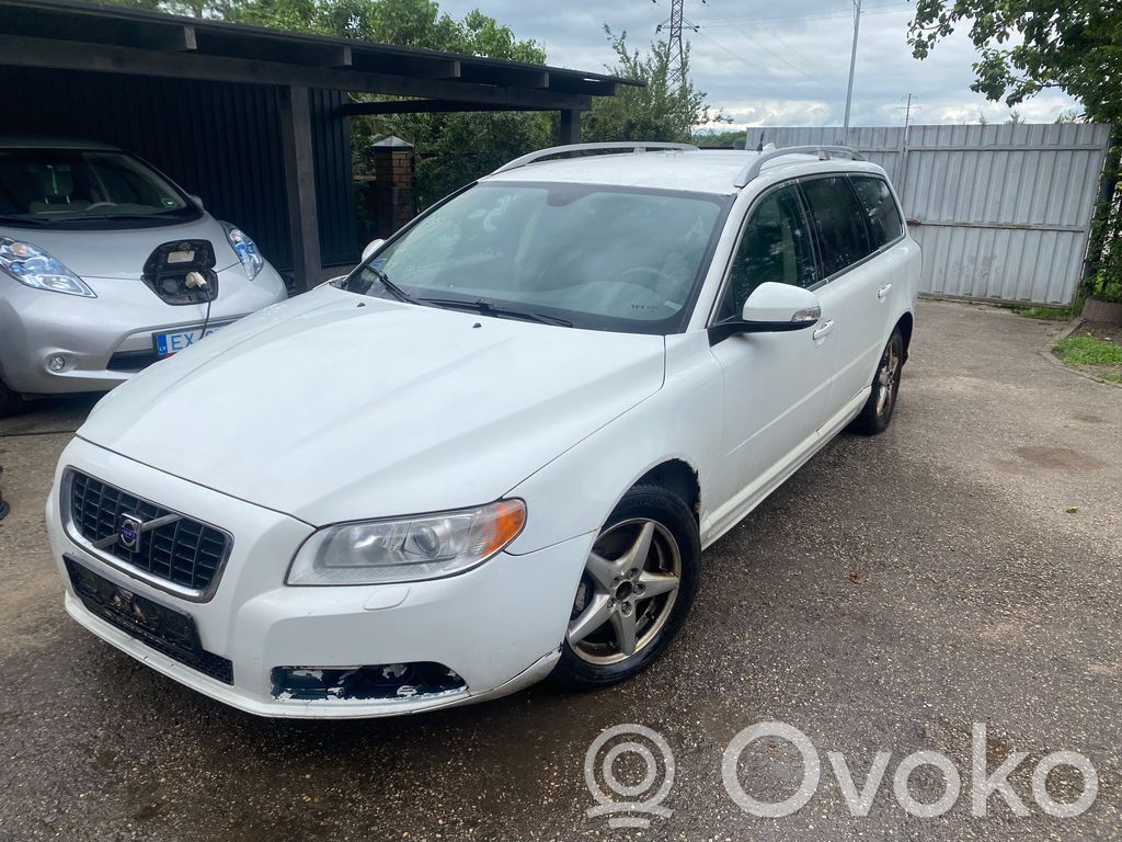V70 S70, V70, V70 XC  39864352