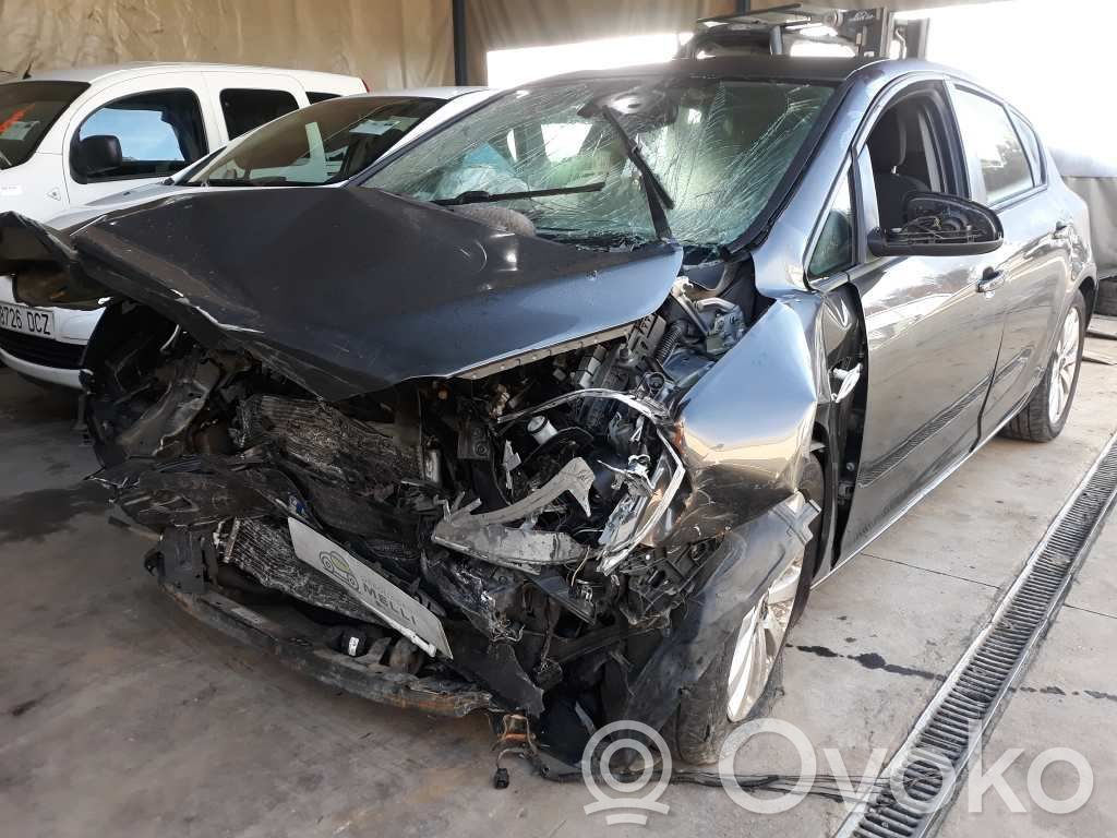Astra J Astra  13303268