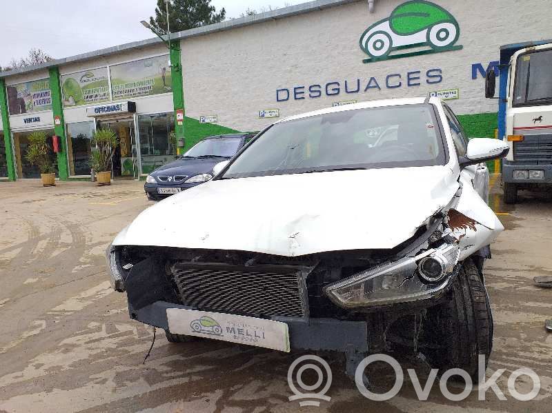 i30 i30  96120G2000