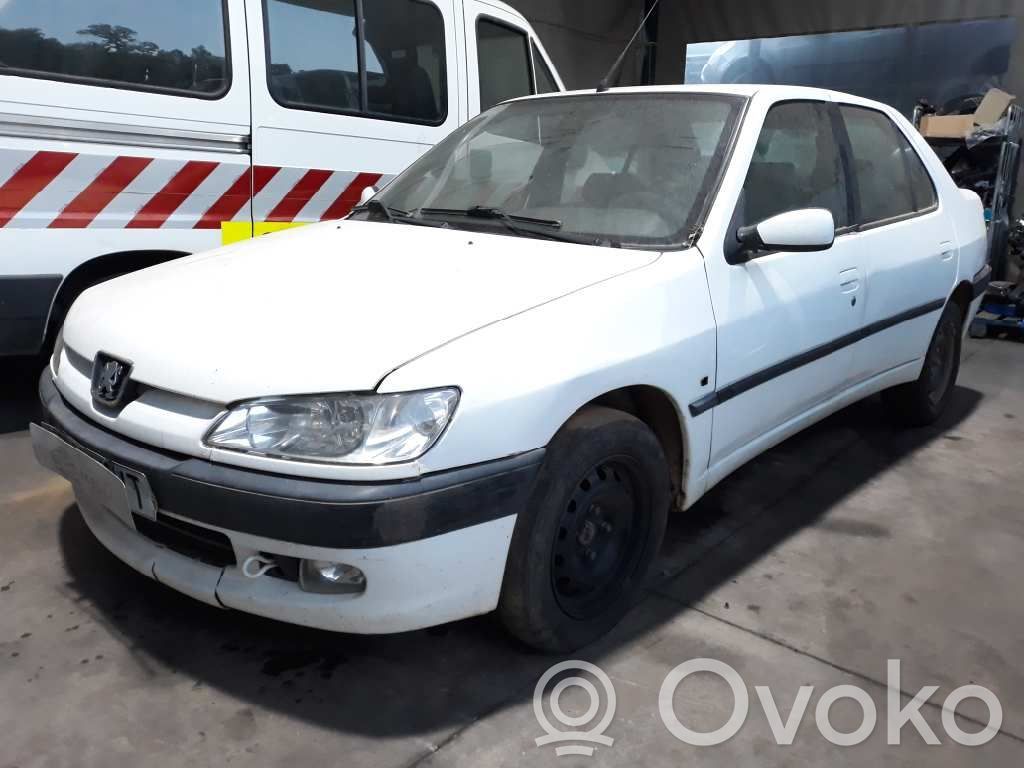 306 306  8143L2