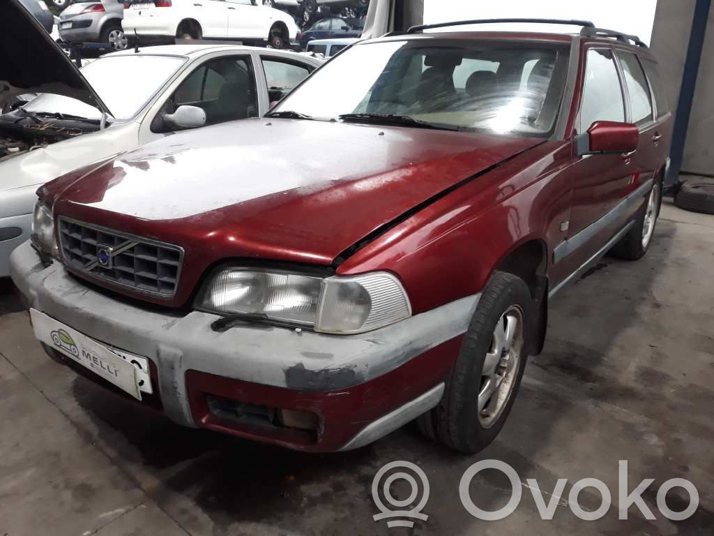 V70 S70, V70, V70 XC  9442201