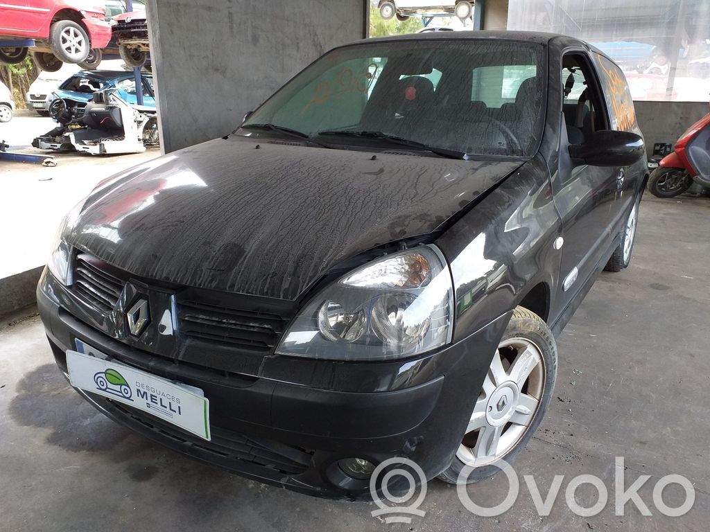 Clio II Clio  8200327149