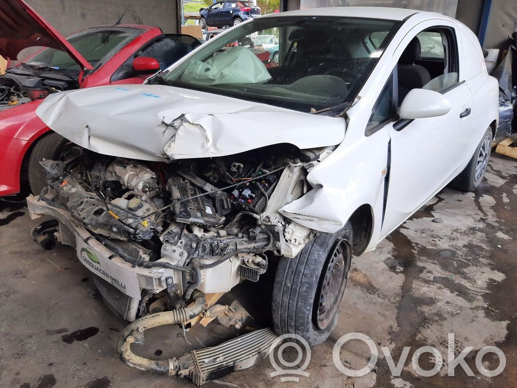 Corsa E Corsa  13481121