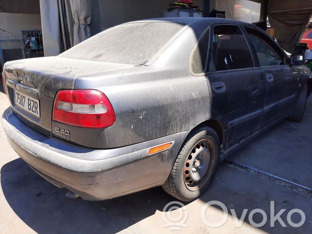 S40, V40 S40, V40  30621857