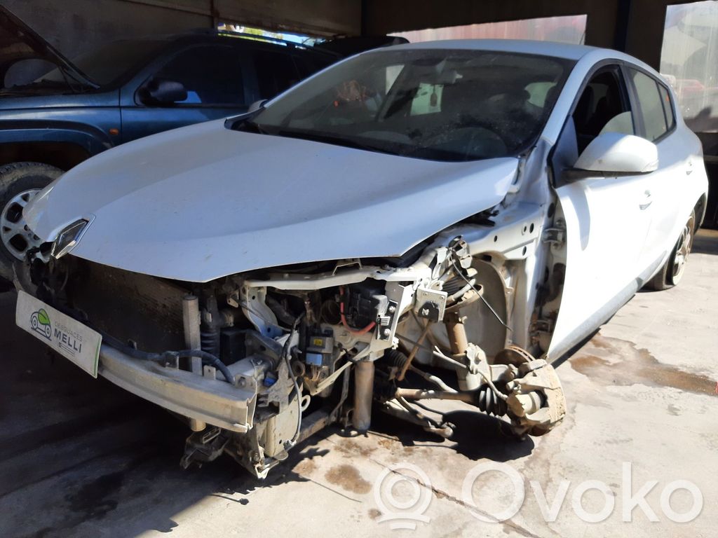 Megane III Megane  681083896R