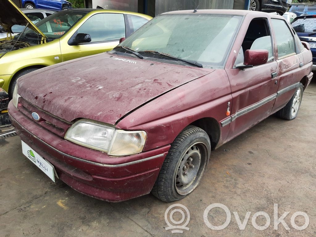 Escort Escort  91AG8200DBW