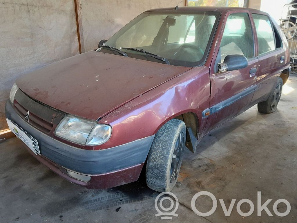 Saxo Saxo  913875