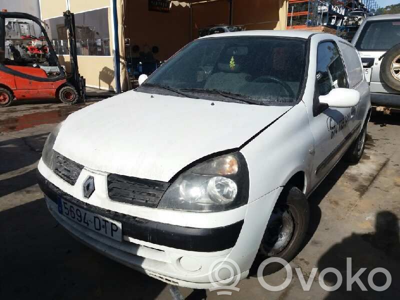 Clio II Clio  8200426577