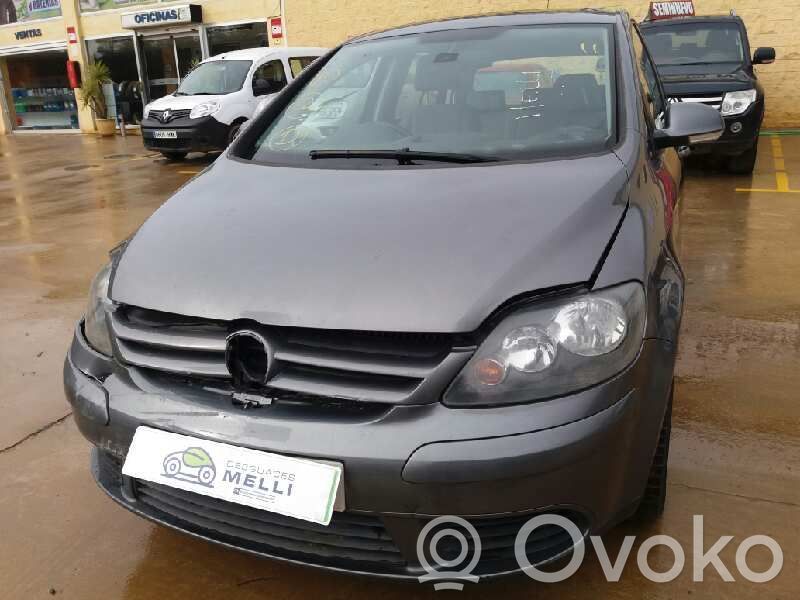 Golf Plus Golf  1K2614105AR