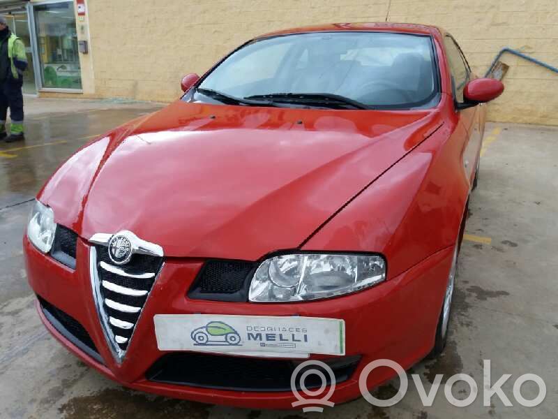 GT GT  0060692703