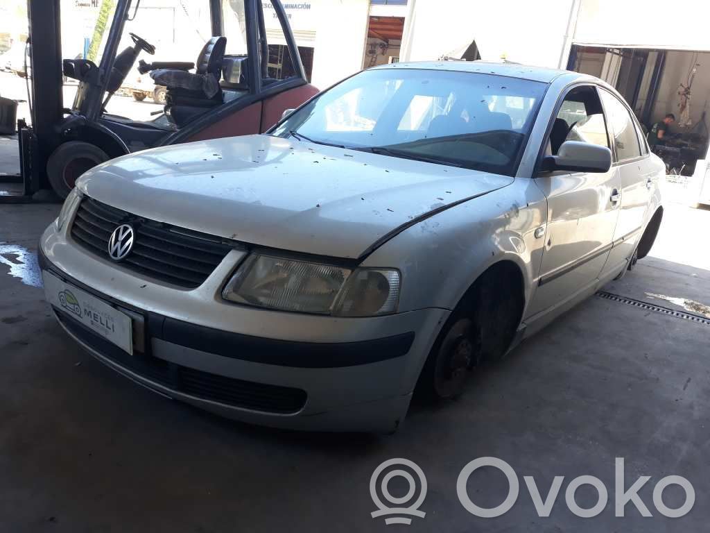 PASSAT B5 Passat  3B1837114
