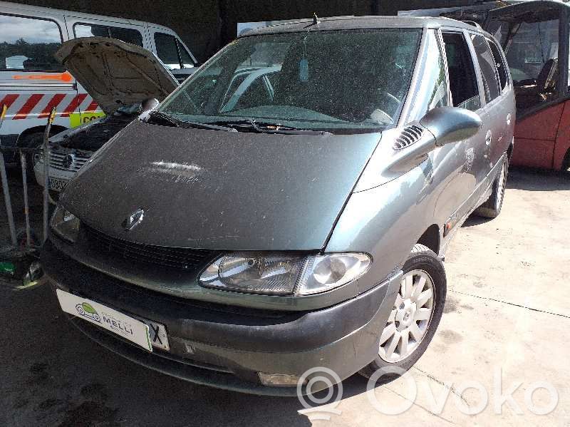Espace III Espace  7700816565