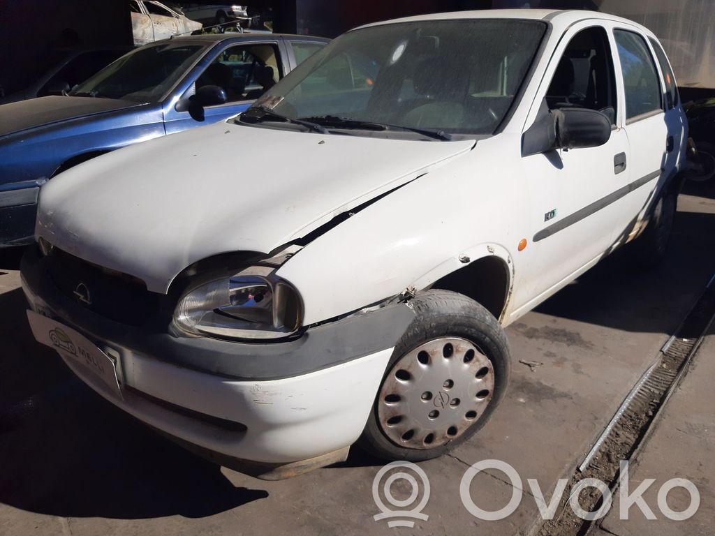 Corsa B Corsa  90510295