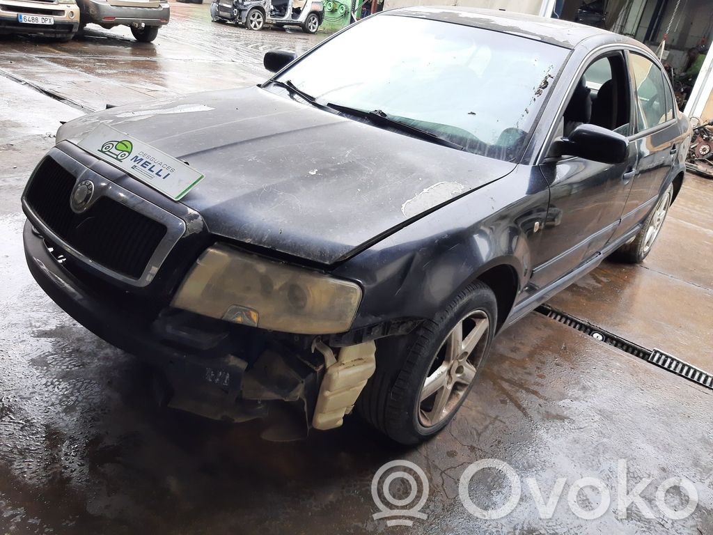 Superb B5 (3U) Superb  4B0953503G