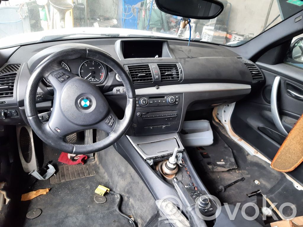 1 E81 E87 Series 1  61617169971