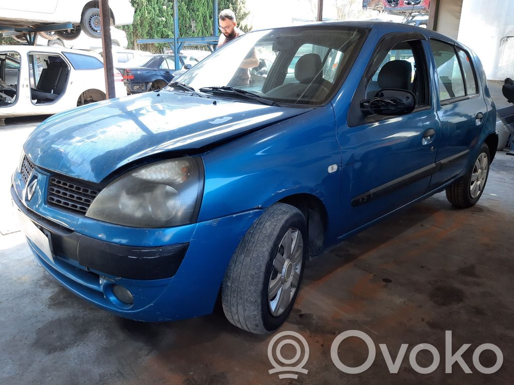 Clio II Clio  7701047551