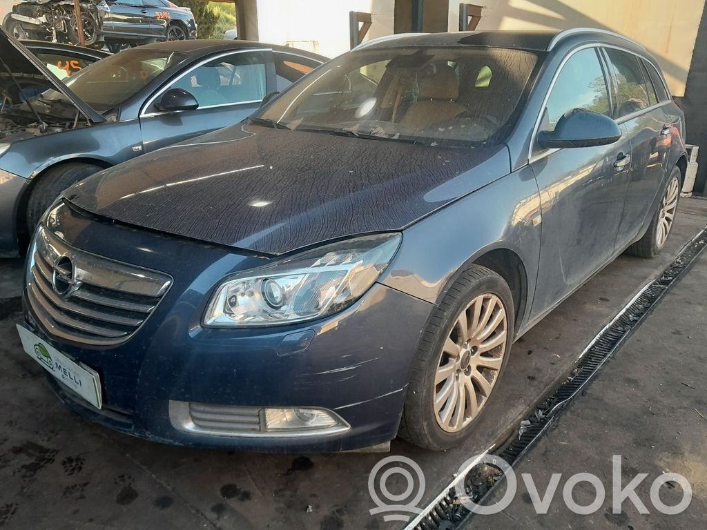 Insignia A Insignia  13578320