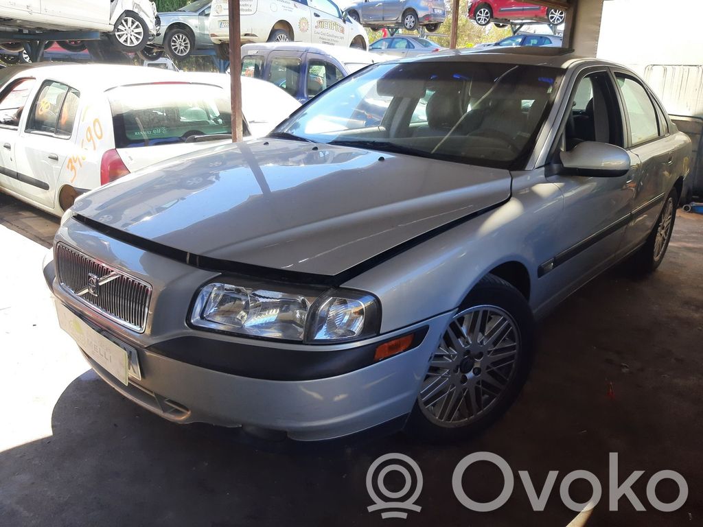 S80 S80  9442841