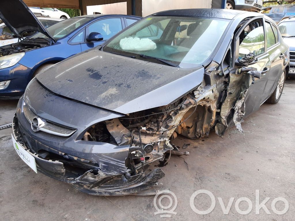 Astra J Astra  13301682